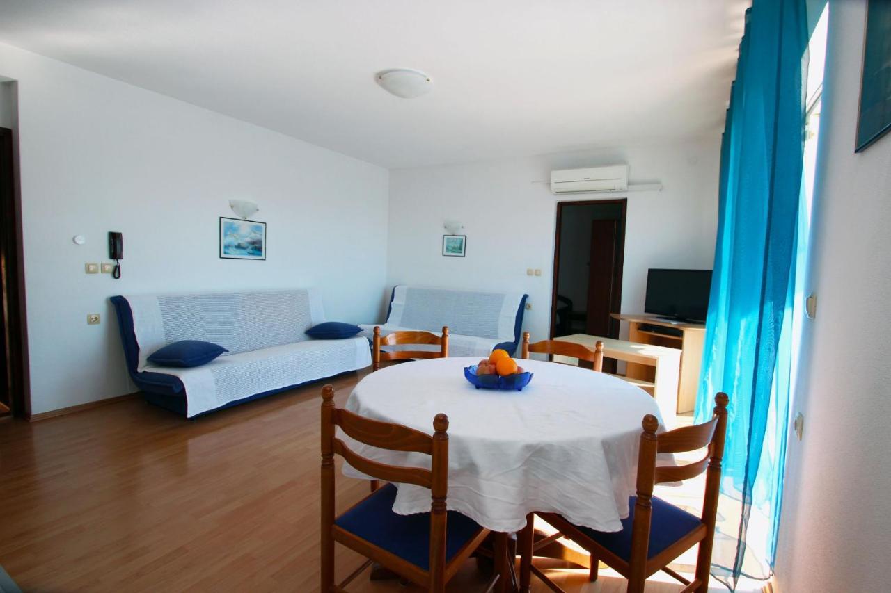 Apartments With A Parking Space Crikvenica - 5553 Екстер'єр фото